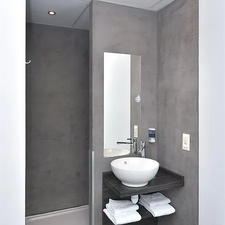 Best Hotel Nantes ホテル 2*
